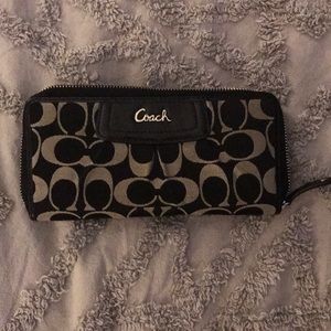 Coach signature wallet